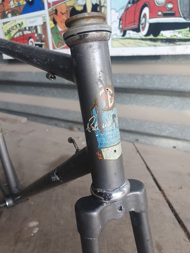 1953 vintage lugless claud - 1953,