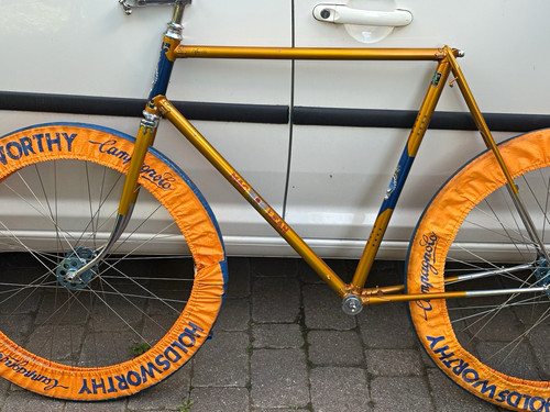 Vintage holdsworthy - ,
