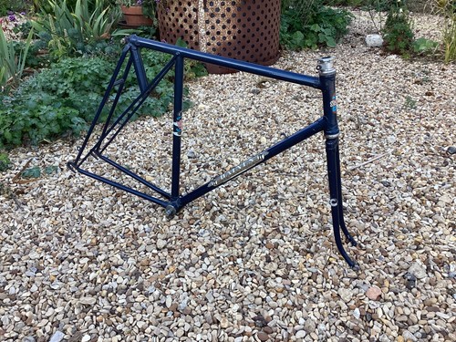 Vintage baines flying - vintage, gate