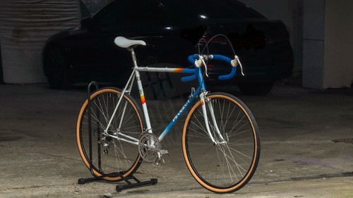 Peugeot aneto premium - peugeot,