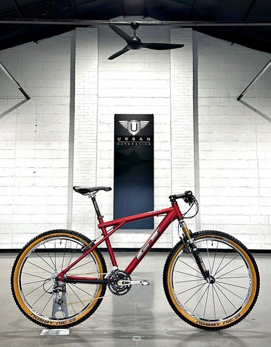 Retro vintage 1997 frost - vintage,